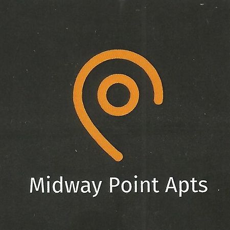 Midway Point Apts Apartment Ираклио Екстериор снимка