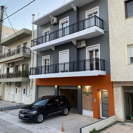 Midway Point Apts Ираклио Екстериор снимка