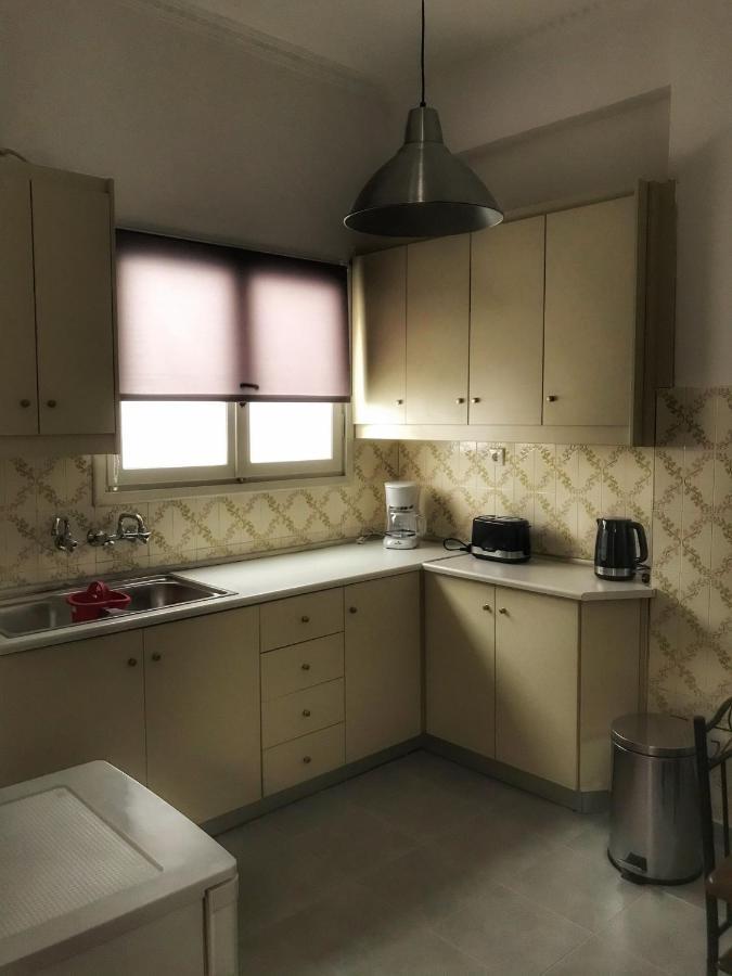 Midway Point Apts Ираклио Екстериор снимка