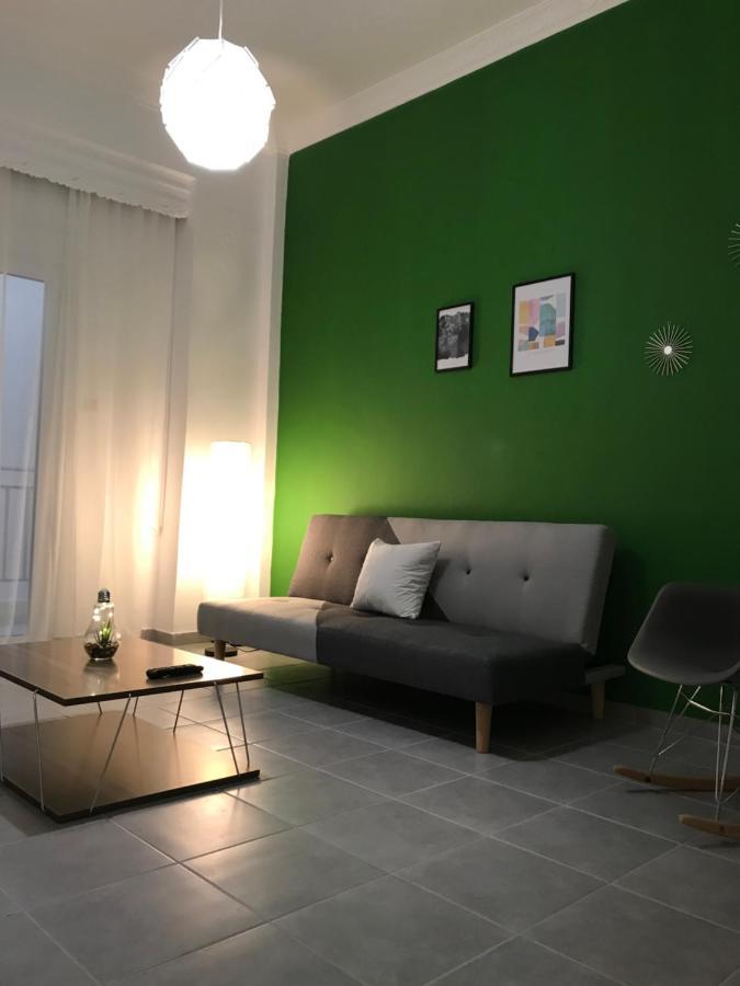 Midway Point Apts Ираклио Екстериор снимка